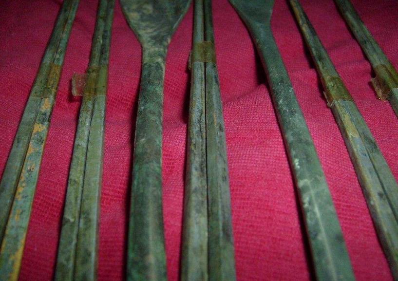 中国筷子文化：原始时代萌生，从树枝到金筷子，有哪些历程？