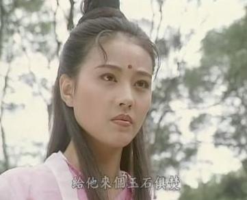 周芷若和梅超风的九阴白骨爪,梅超风九阴白骨爪和周芷若谁厉害