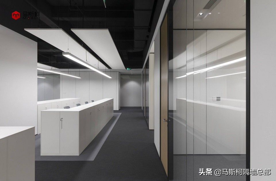 办公室防火玻璃隔断图片,办公室断桥铝防火大玻璃隔断