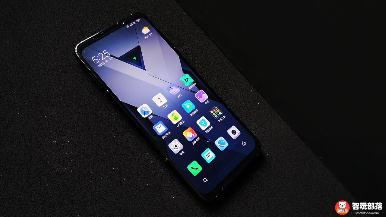 腾讯黑鲨游戏手机3评测：首款5G游戏手机，全面升级为玩家而设计