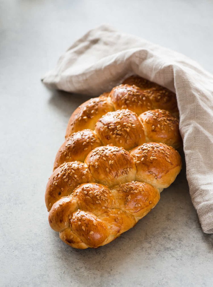 面包太干太硬怎么办,面包太硬怎么吃才好吃