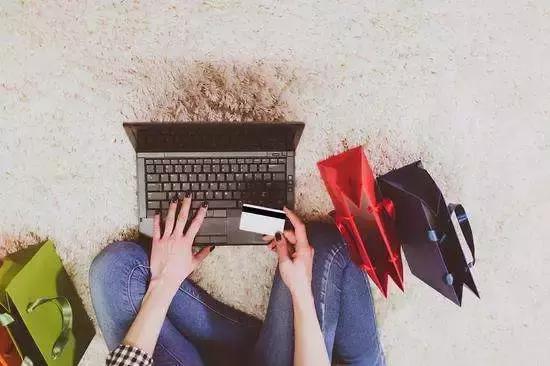 电商代购新法,新电商法对微商和代购的冲击