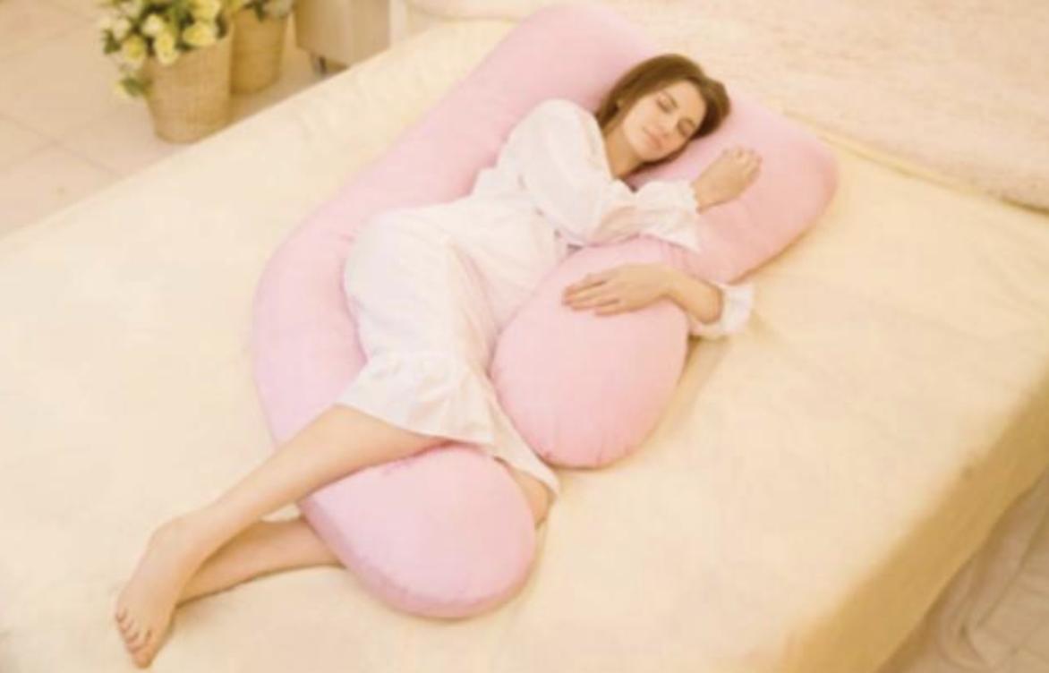 孕期睡姿会影响到胎儿发育？孕晚期的两种正确睡姿，准妈妈别大意