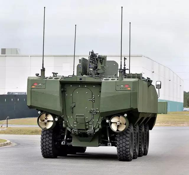 摩天大楼钢铁怪兽,摩天大厦狂暴巨兽视频