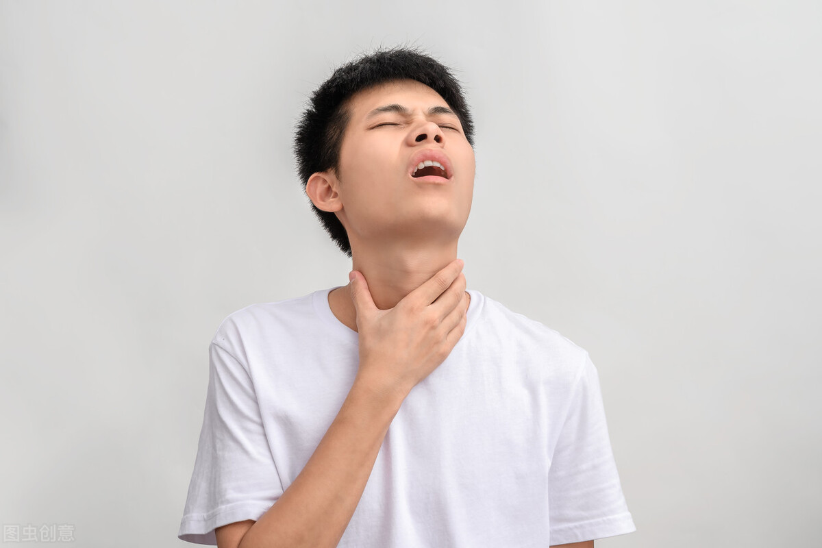 鱼刺卡喉的最佳处理办法,鱼刺卡喉怎么办一招教你轻松解决