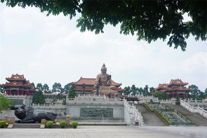 一个道教香火最旺的圣地,道教圣地是哪座山