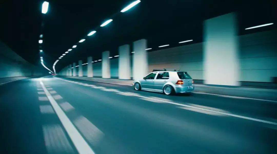 「酷车」来自天津的STANCEGOLFMK4姿态无限接近完美！