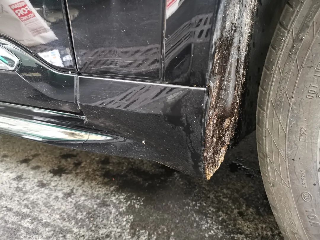 车上沾柏油怎么处理,车上沾沥青原因