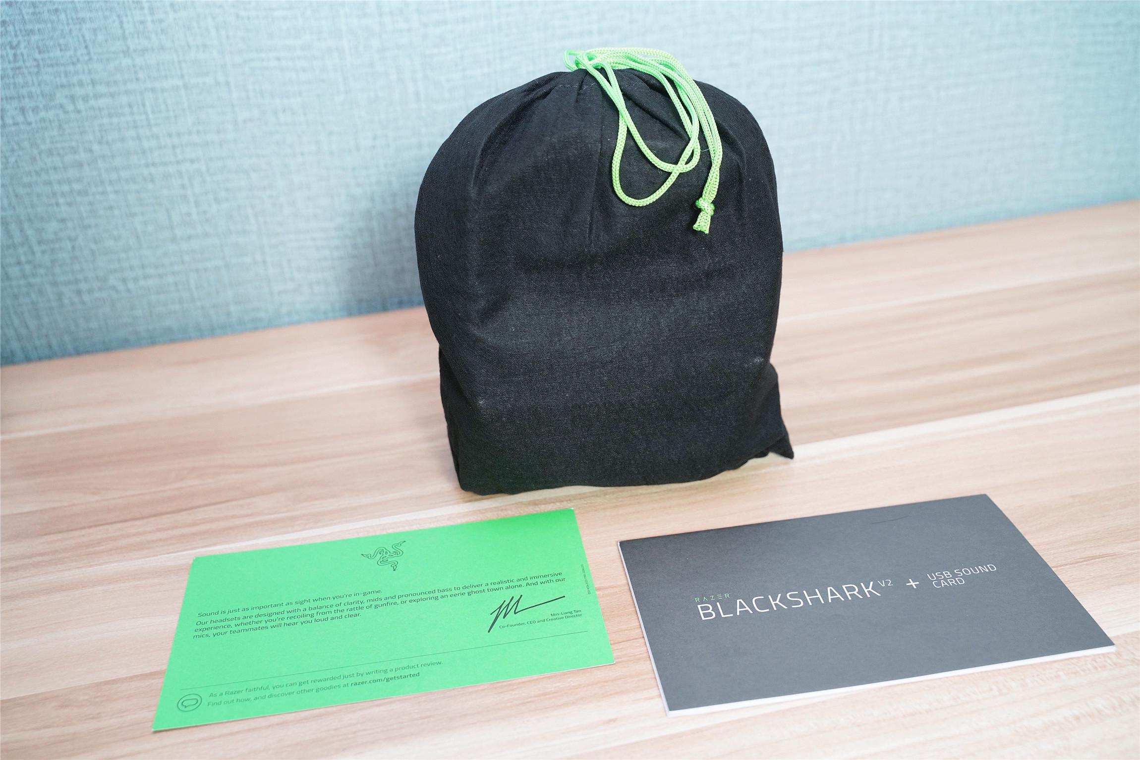 雷蛇旋风黑鲨v2电竞耳机上手,razer雷蛇旋风黑鲨v2x头戴式打csgo