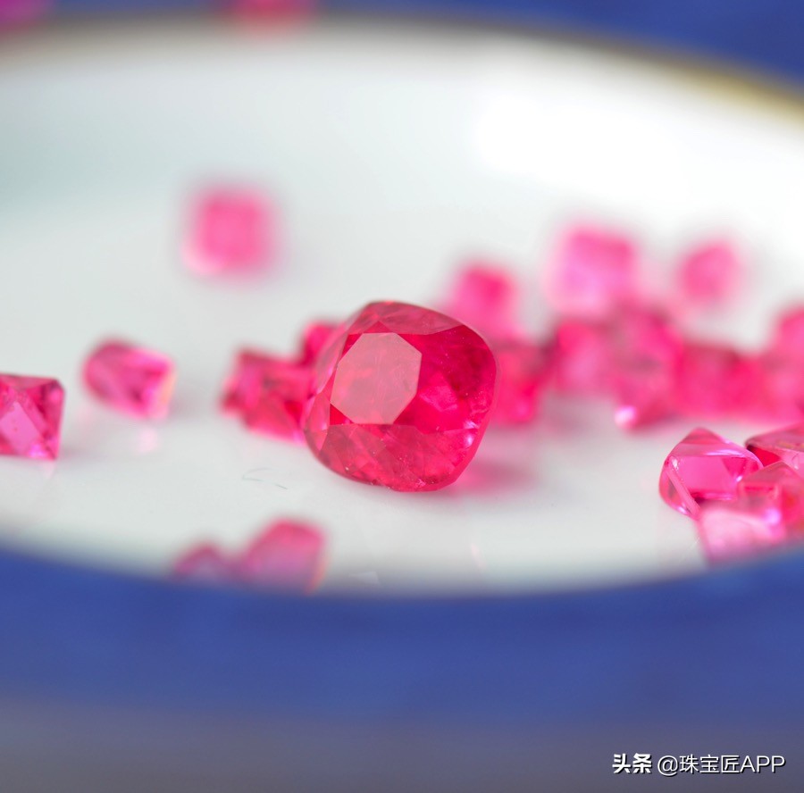 晒黑了20天内如何白,晒黑了脸变白的小窍门图片