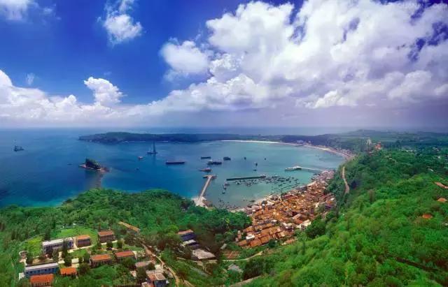 中国海岛最美的海边,中国最美十大海岛哪个最好玩