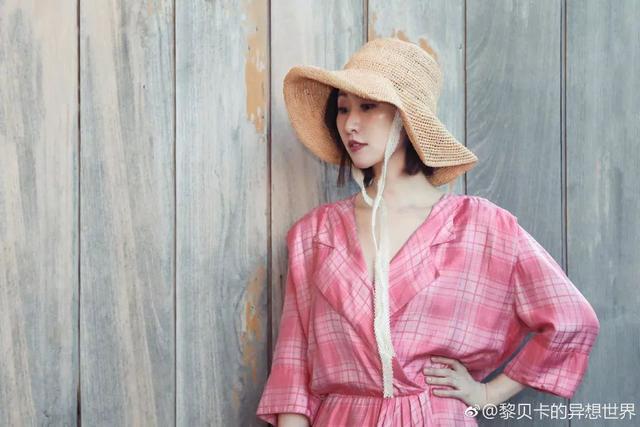 时尚博主黎贝卡,时尚博主黎贝卡穿搭指南
