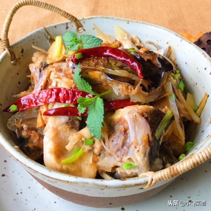 吃不胖的鱼头做法,吃不胖鱼头