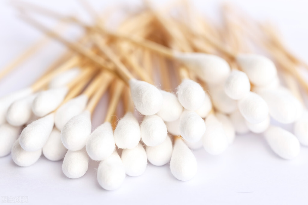 眼睛里进异物到底能不能揉,眼睛里进了脏东西没弄出来会怎样