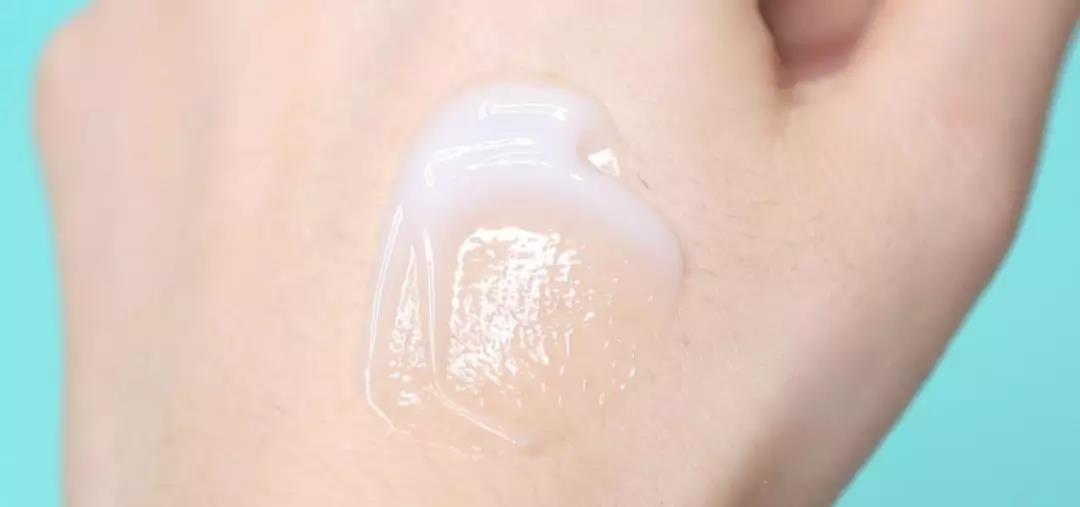 适合夏天油皮痘肌的水乳测评,fresh水乳适合敏感肌油皮
