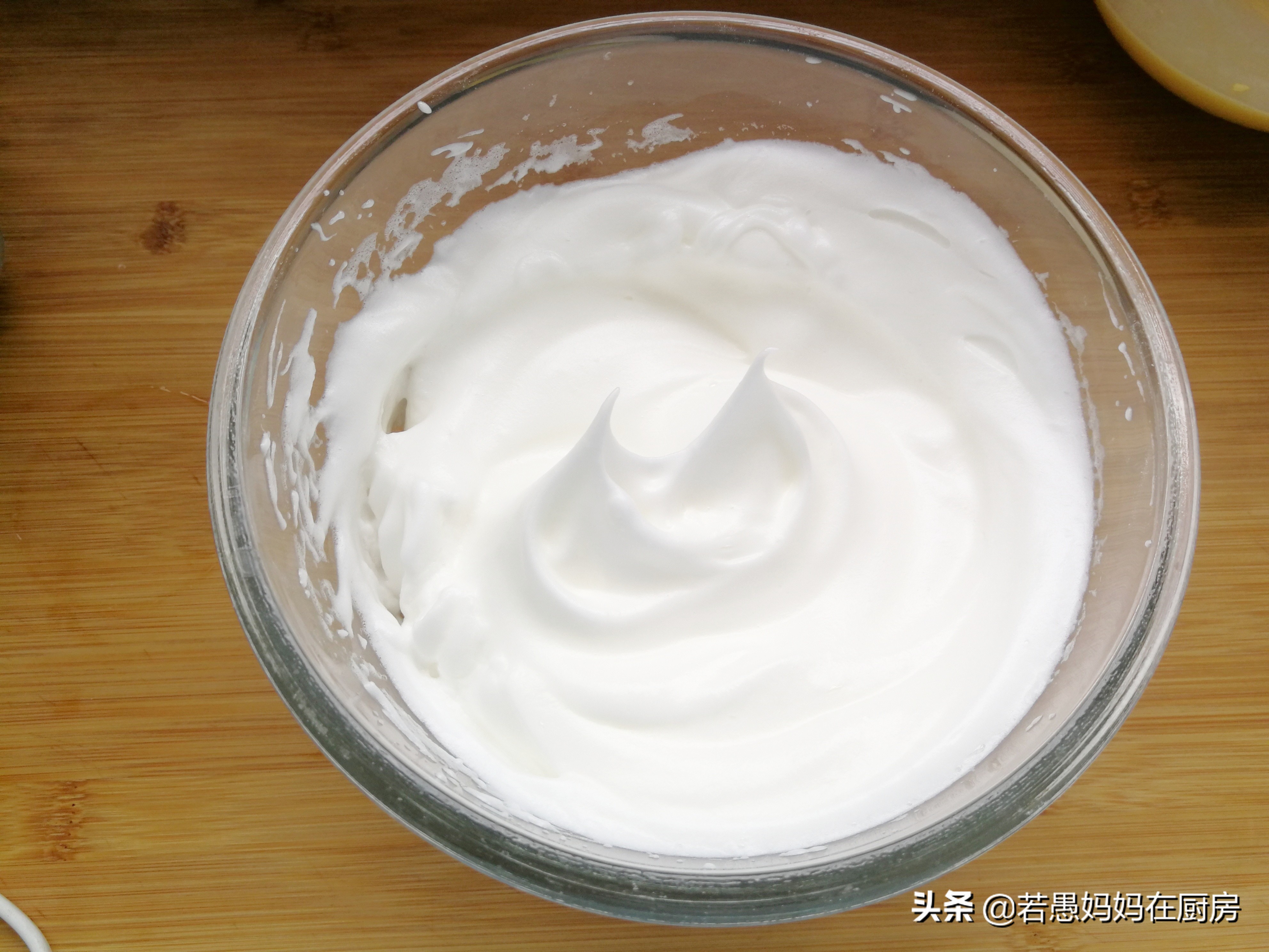 最简单的蛋糕不用酵母,蛋糕的无油标准配方