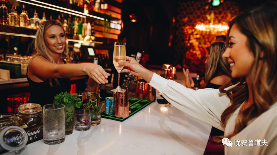 酒吧营销的思路和方法,一个酒吧的营销模式