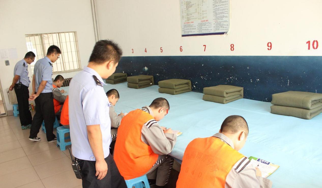 找律师一点作用没有用咋办,找律师花钱不还怎么办呢