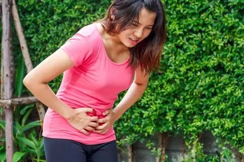 经期能运动锻炼吗,经期能运动吗适合哪些运动