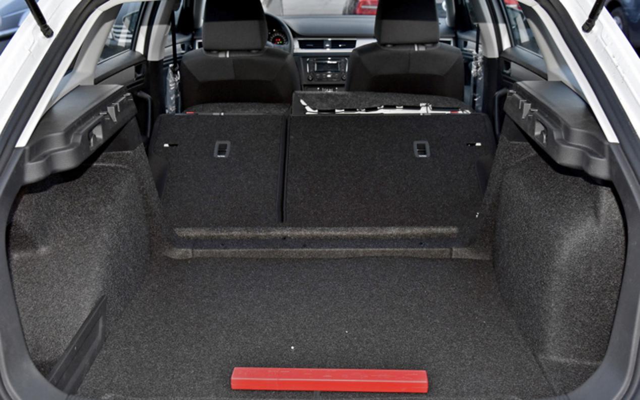 蔚领怎么样一汽大众,一汽大众旅行车黑色蔚领