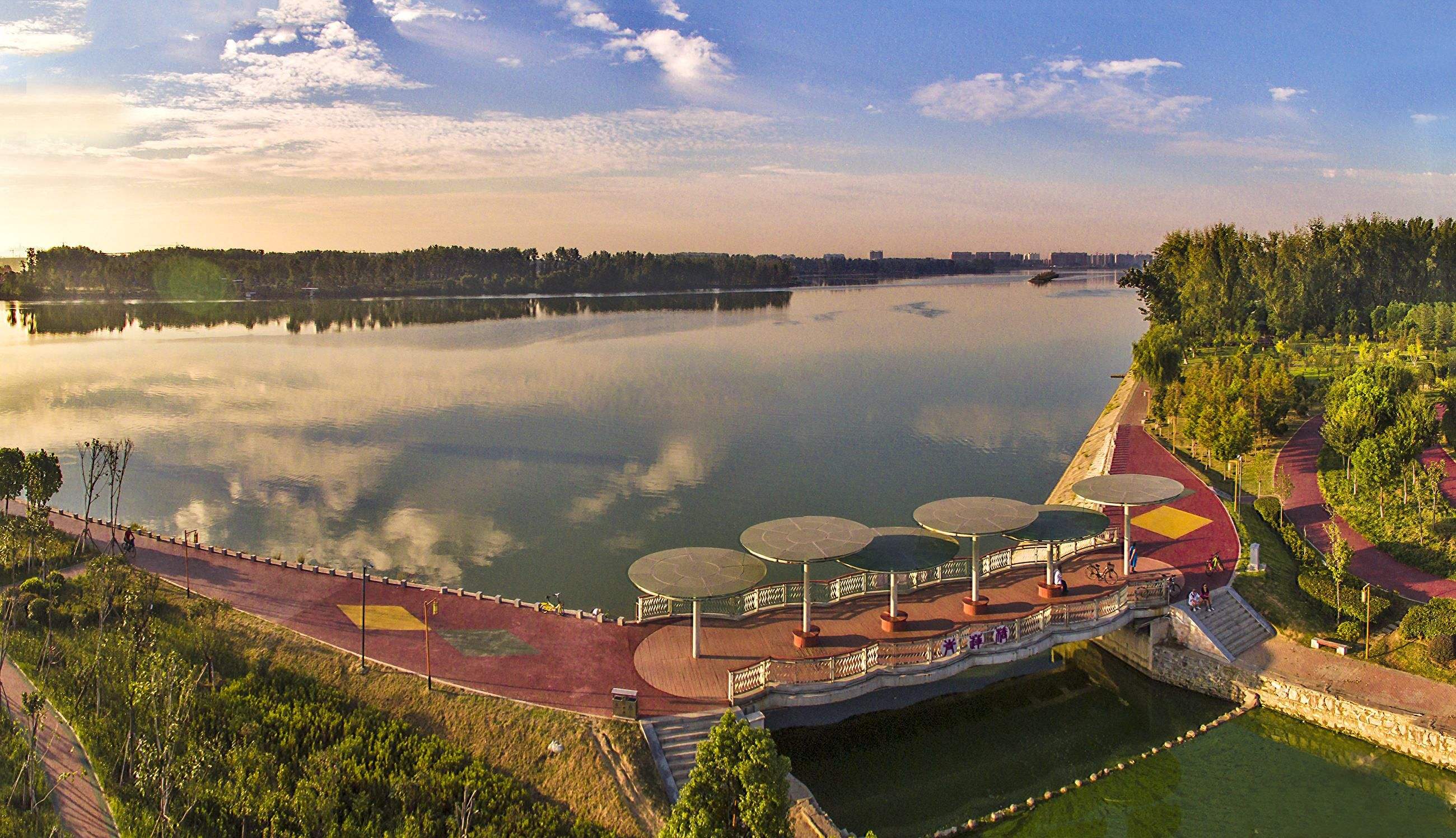 南阳市区各高中喜报,2015年南阳地区高中高考喜报