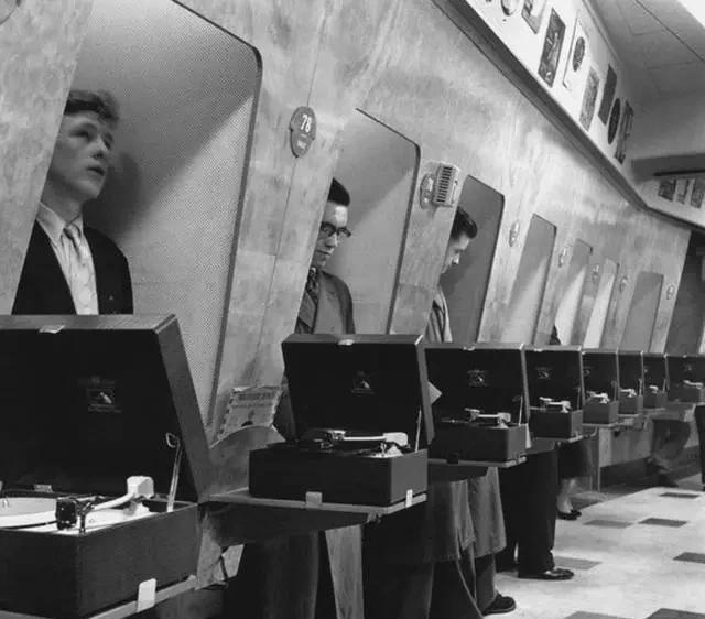 中国足球曾9次夺冠,中国足球拿过9届冠军