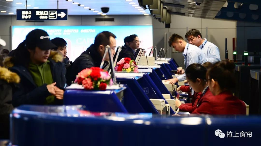 坐飞机行李多少斤免费,坐飞机可以免费带多少行李