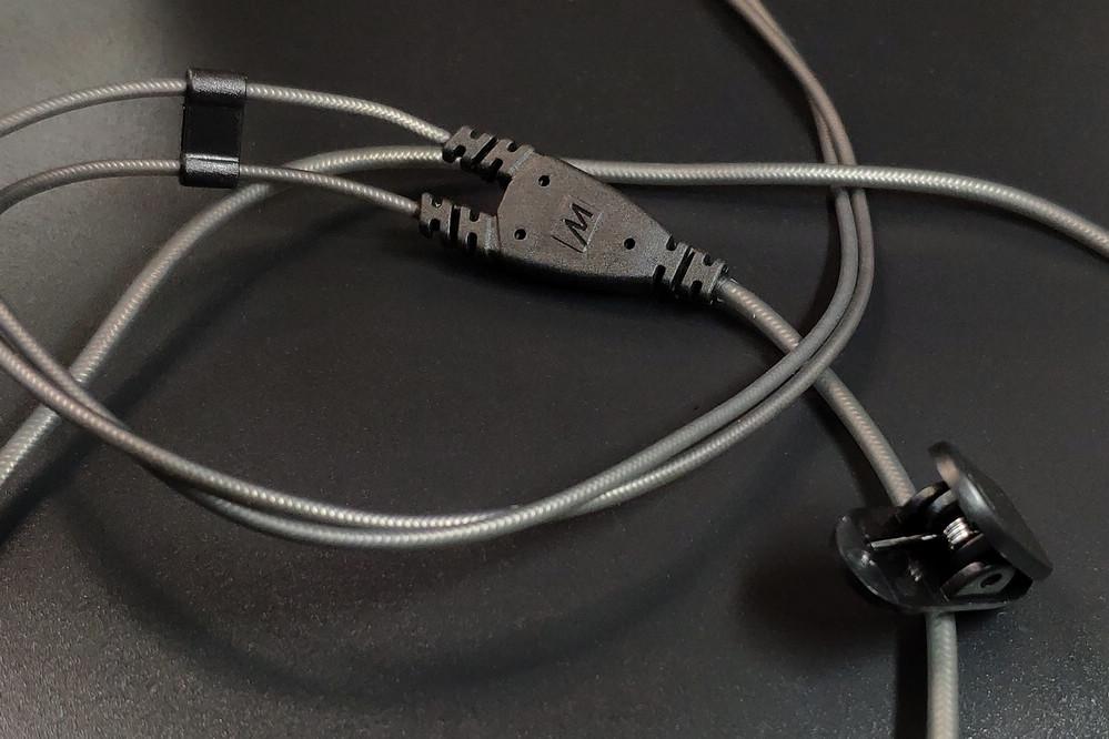 音乐淌进我的耳朵可模块化私人定制的MX3PRO耳机听感