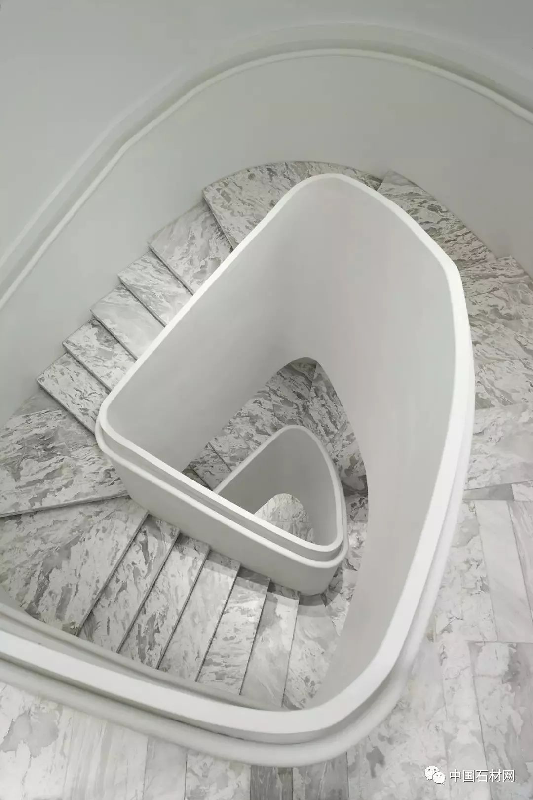 18家珠宝店,18平奢侈品店装修