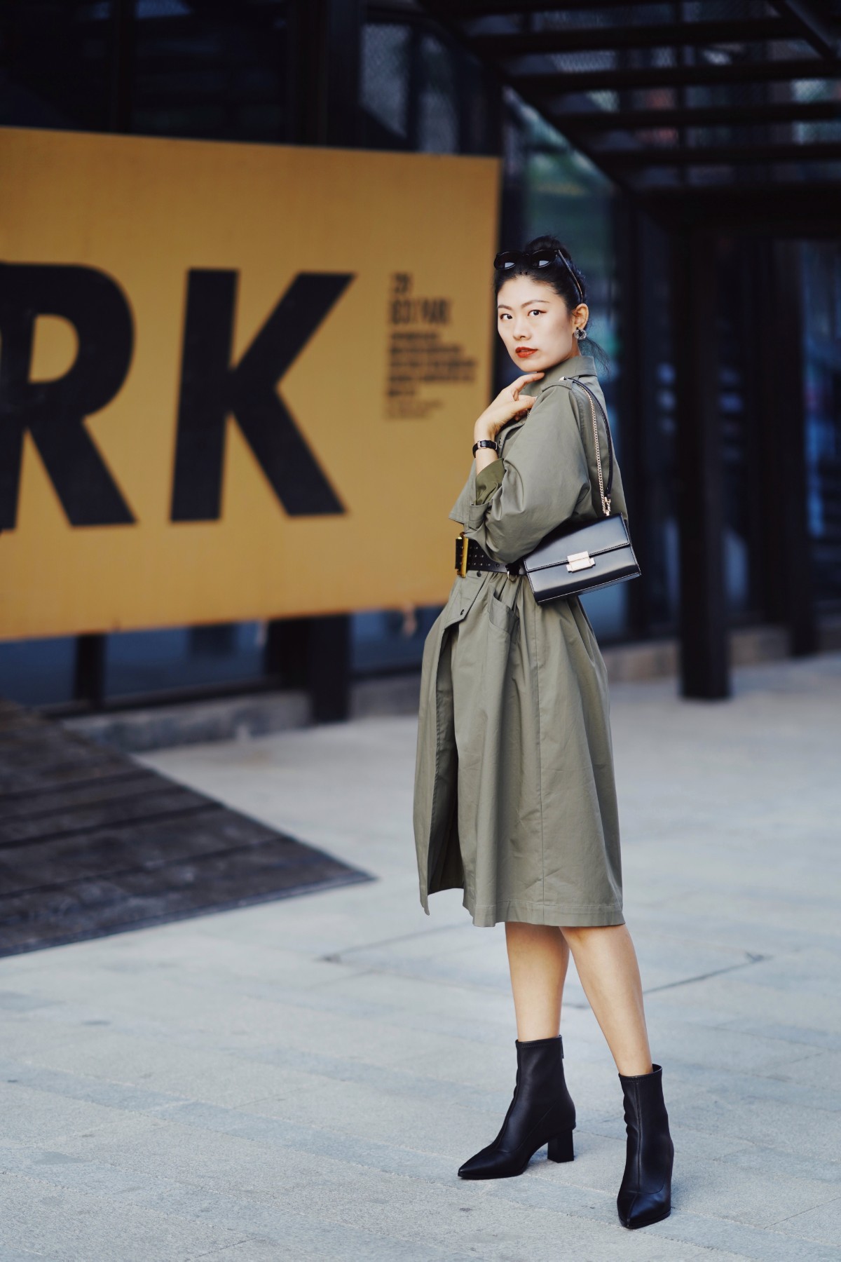 秋各种风格经典搭配,有哪些时尚又知性风格的搭配推荐