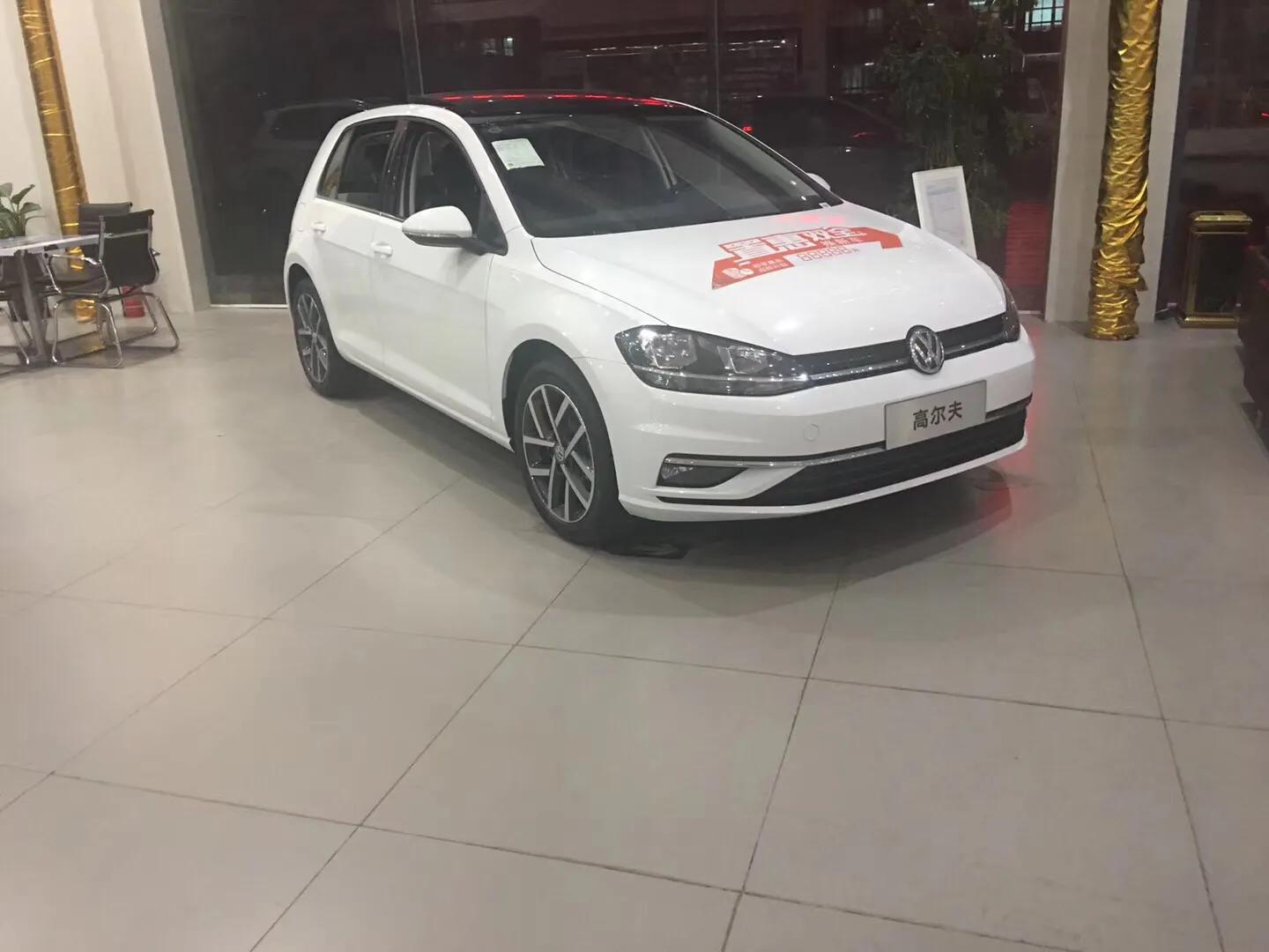 2021高尔夫200tsi试驾,高尔夫200tsi车型1.4l