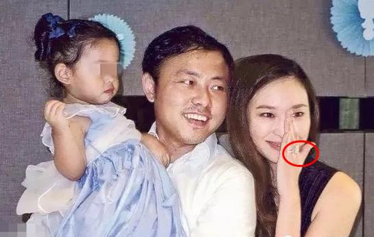 吴佩慈纪晓波不结婚原因,吴佩慈纪晓波是如何认识的