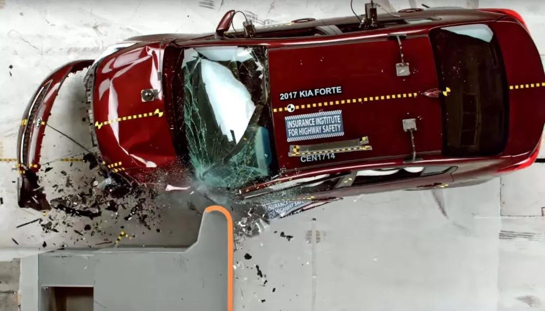 时隔一年再战中保研碰撞测试 (中保研碰撞测试排名最新高清)