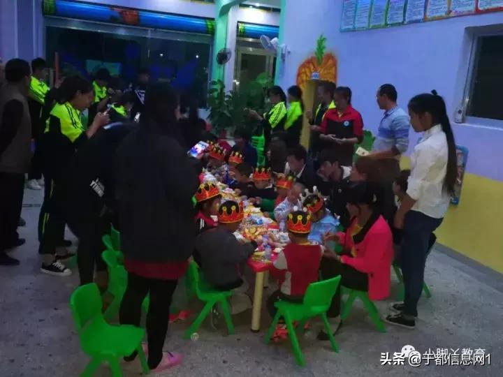 小朋友们喜欢什么颜色,小朋友喜欢什么样的自己