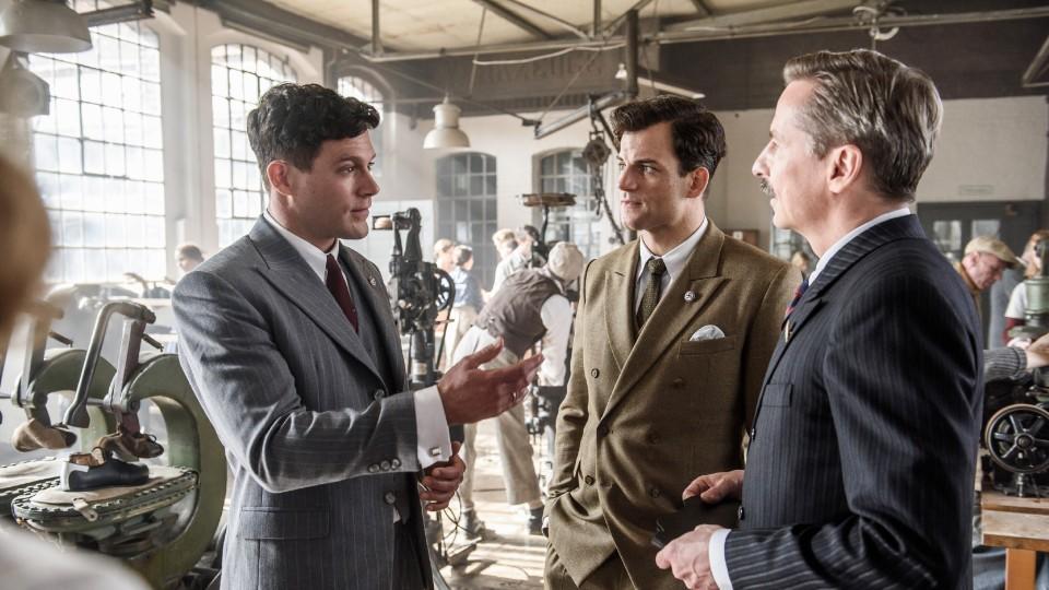 阿迪达斯背景故事,阿迪达斯的创业奋斗史