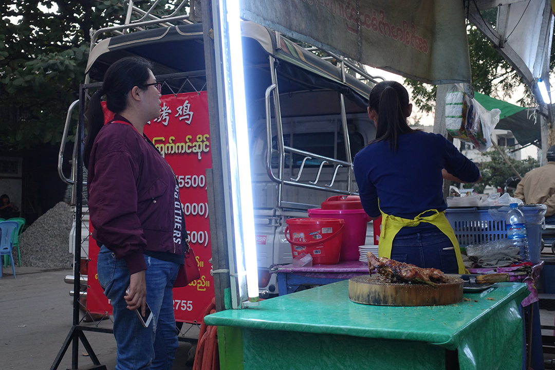 华人在国外打工工资,华人在国外赚钱的工作