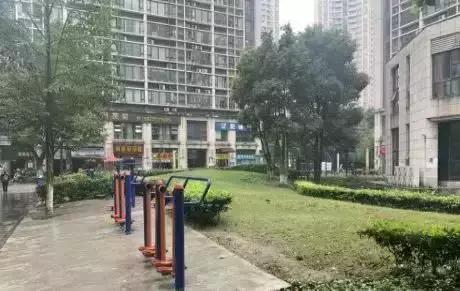 「企鹅前线」这件事不需要讨论,听我的,看看这个二手房榜单