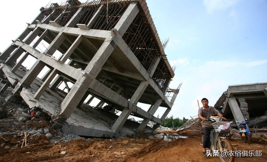 农民工买房要过户吗,乡镇小产权房可办不动产权证吗