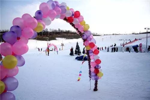 薛家寨照金国际滑雪场,热雪奇迹滑雪场高级道