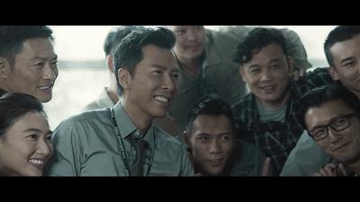 从头打到结尾的国产电影,从头炸到尾的节奏