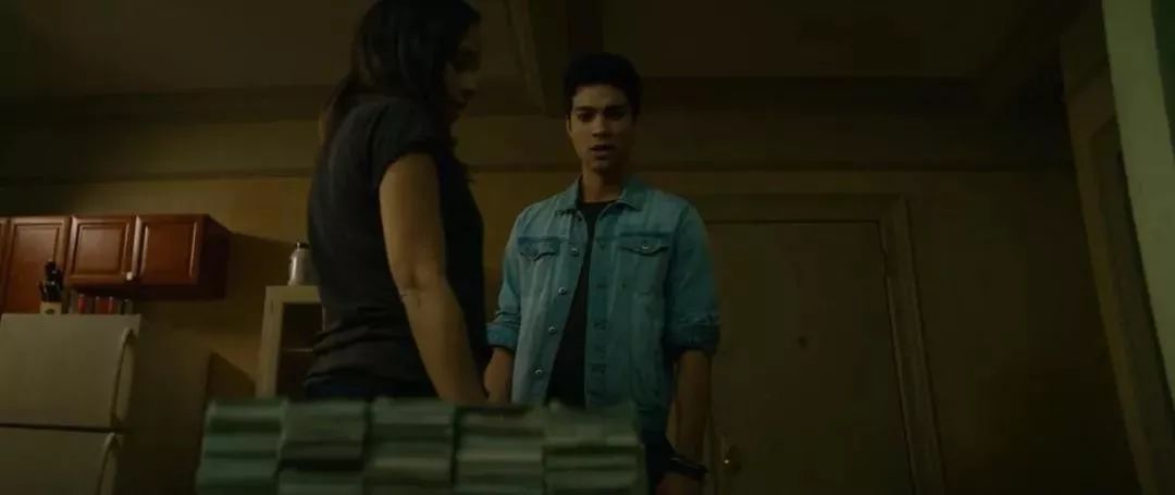 这种直击人性的“黑色童话”，你敢追吗？