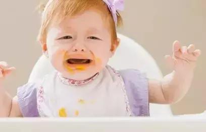宝宝食物过敏危害大如何预防,11个月的宝宝皮肤过敏吃什么辅食