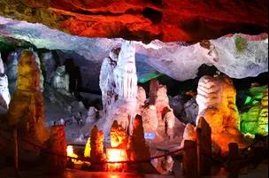 洛阳地下八亿年的鸡冠洞,洛阳栾川地下宫殿