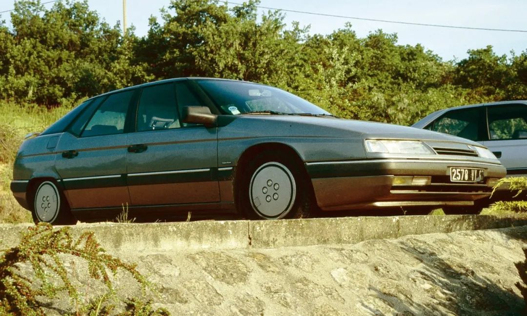 二手法系车的缺点,二手法系车稳定性怎么样