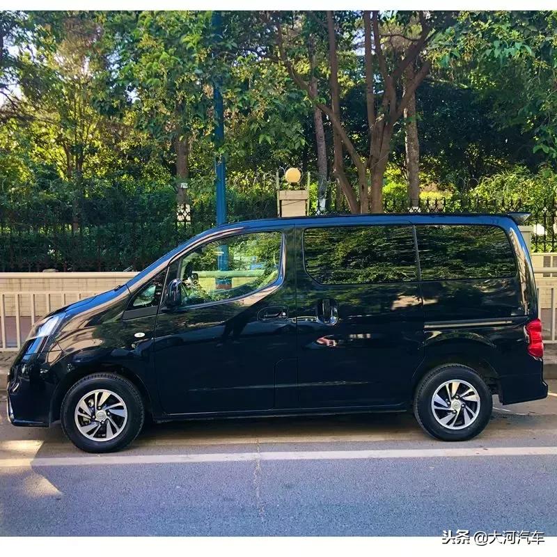 nv200驾驶感受对比面包车,nv200超车和爬坡
