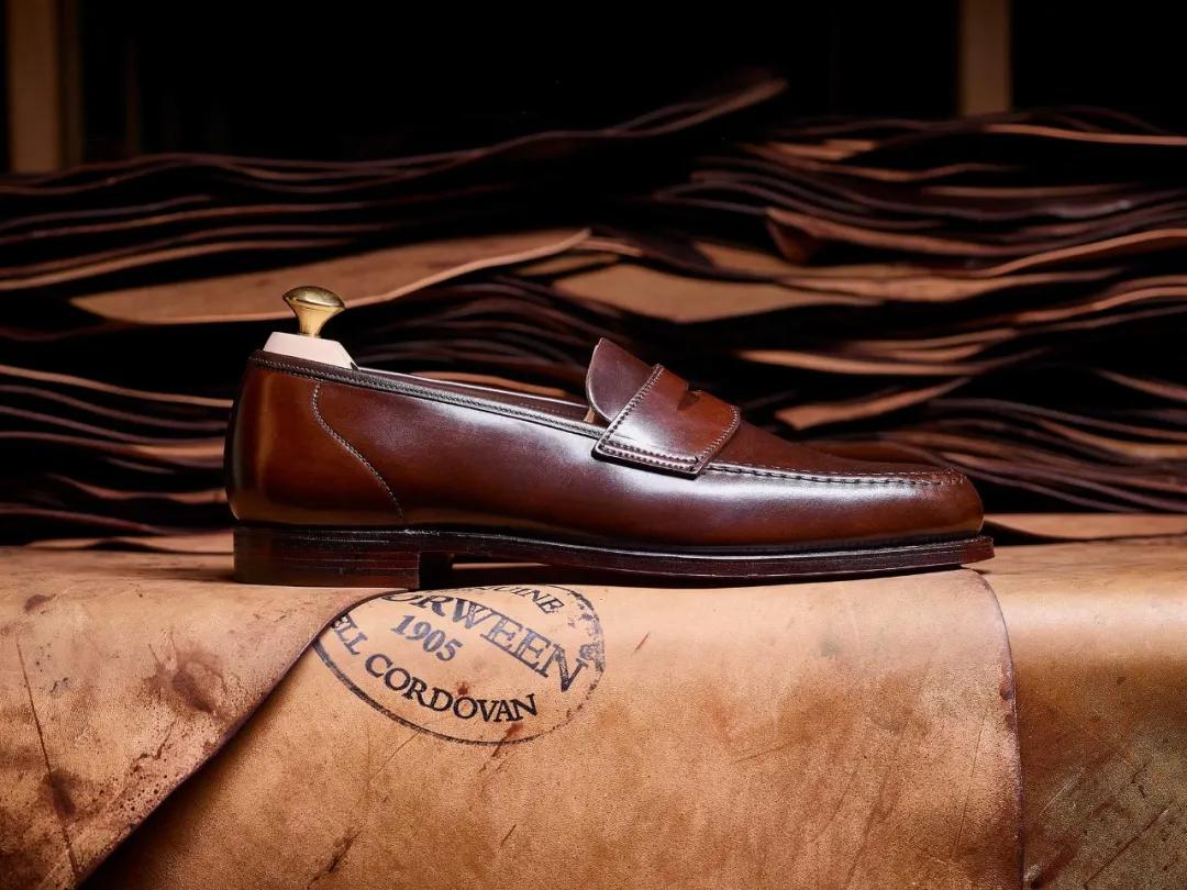 夏季皮鞋养护小知识,没有鞋油皮鞋护理小妙招