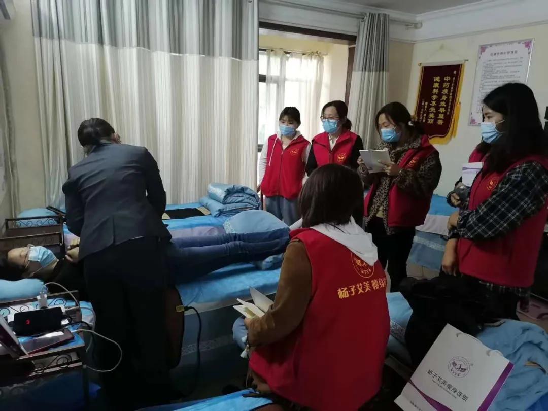 三个月圈粉400万,3个月吸粉30万