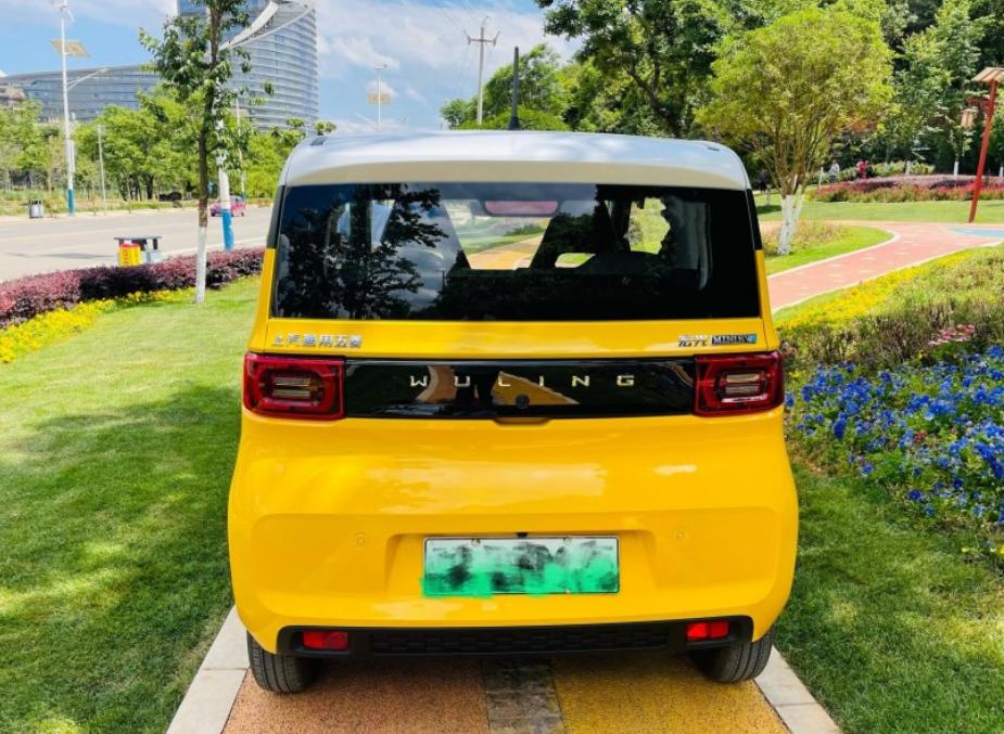 五菱宏光miniev马卡龙170实际续航,五菱宏光miniev敞篷马卡龙多少钱