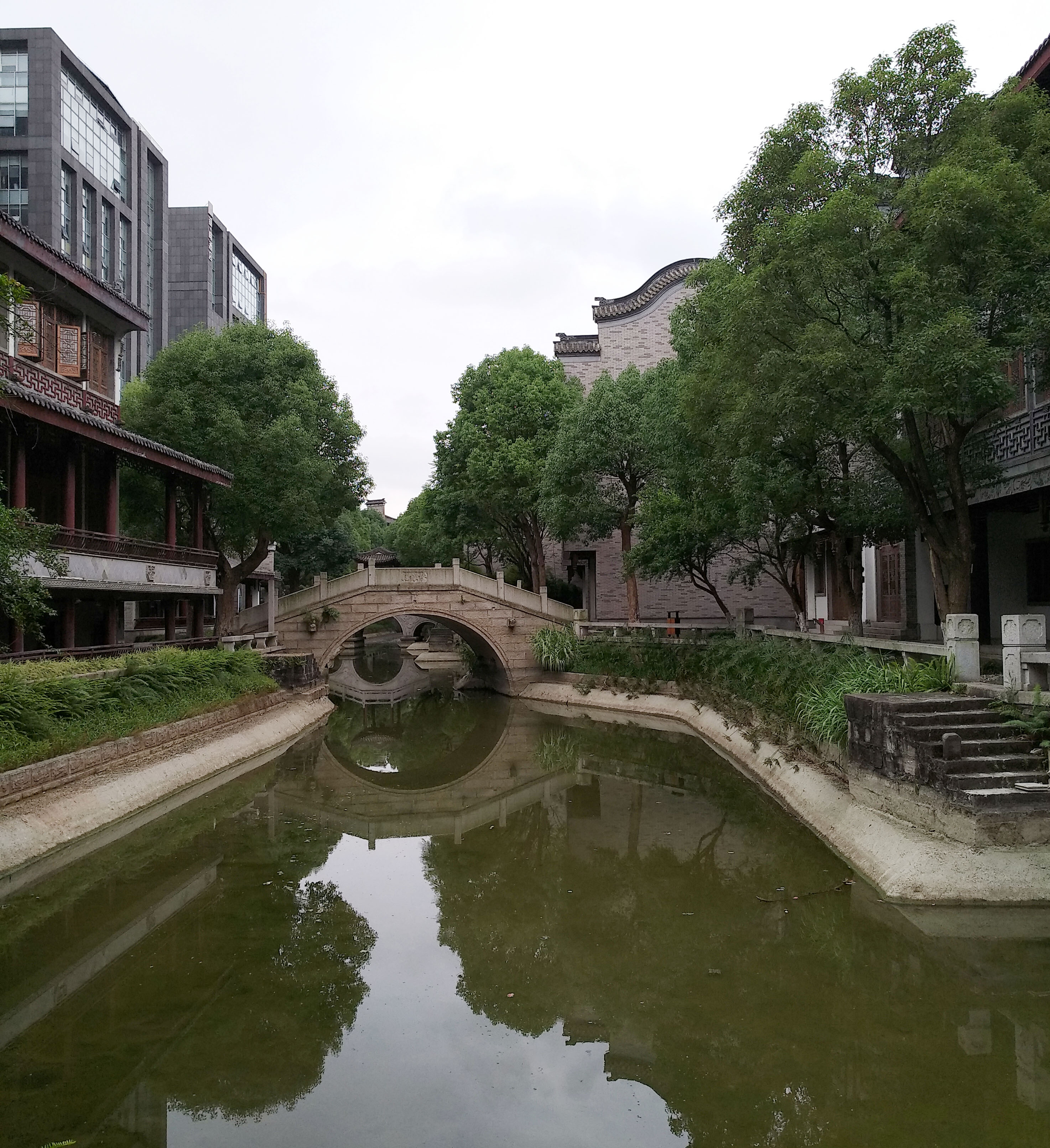 成都龙潭水乡最新消息,成都龙潭水乡别墅区