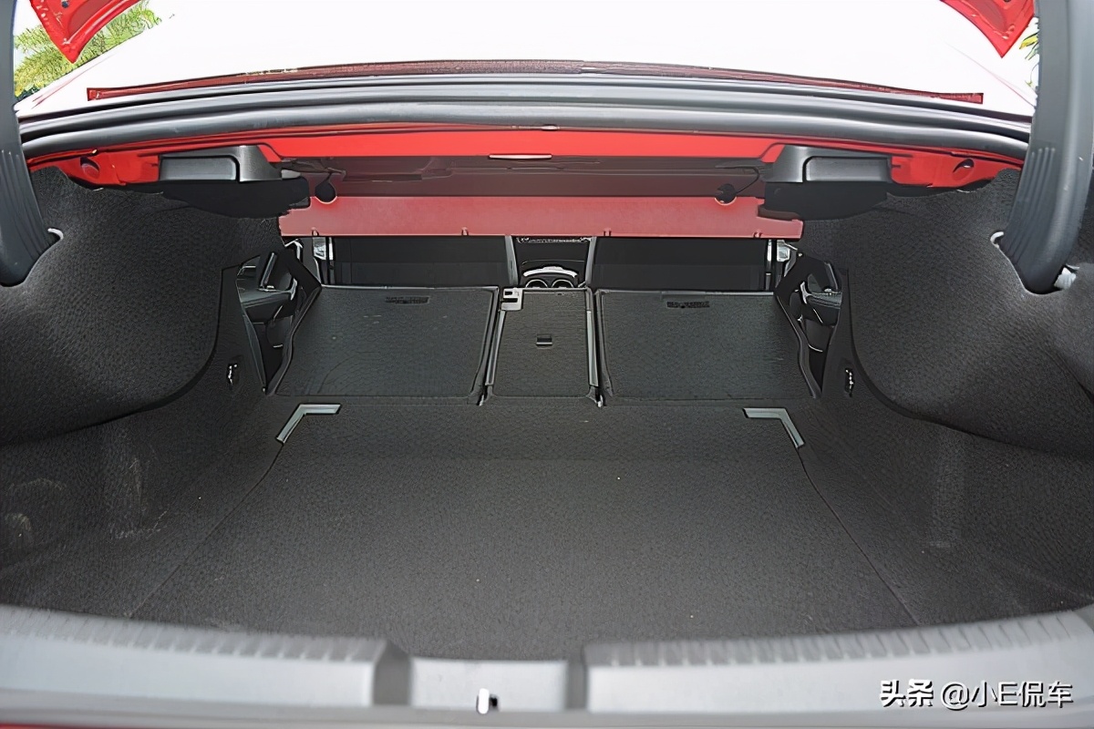 奔驰cla200动感和时尚的区别,新款奔驰cla200试驾视频